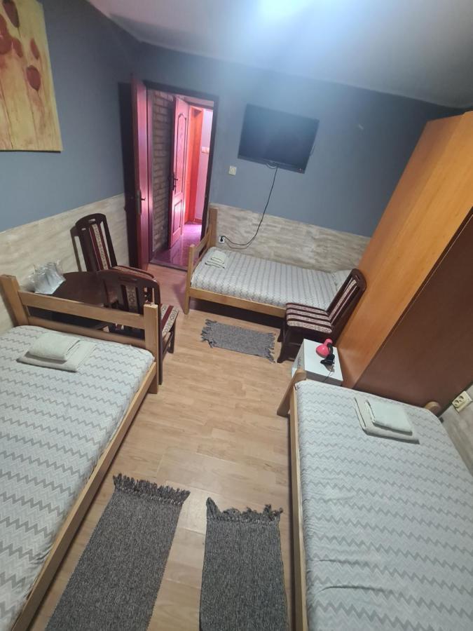 Rooms " Simke " IIスボティツァ エクステリア 写真