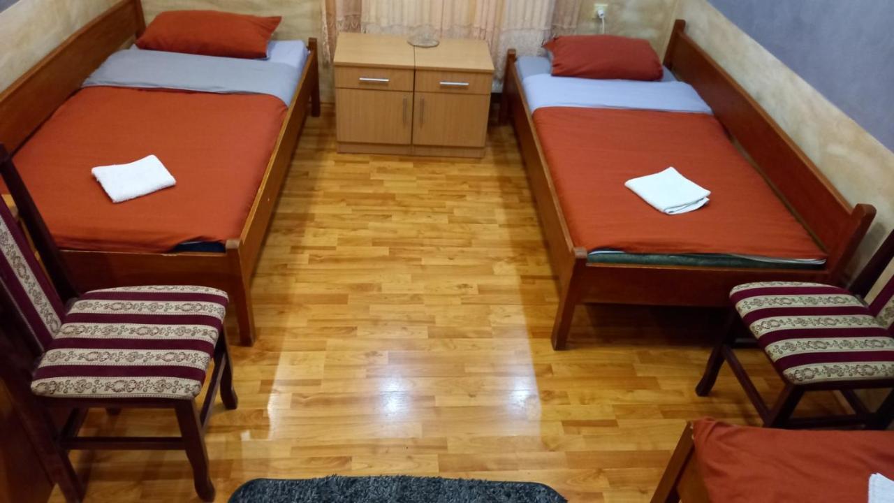 Rooms " Simke " IIスボティツァ エクステリア 写真