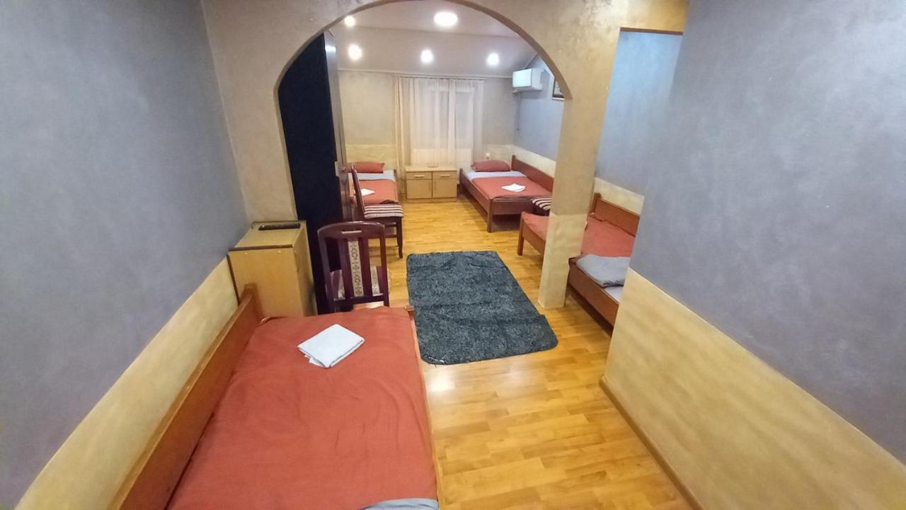 Rooms " Simke " IIスボティツァ エクステリア 写真