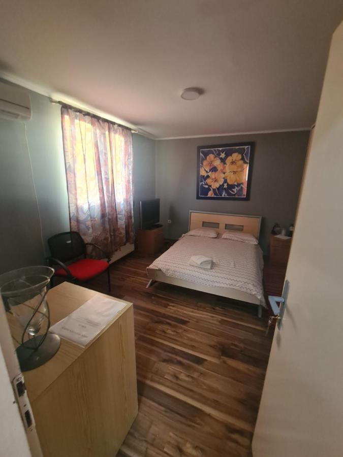 Rooms " Simke " IIスボティツァ エクステリア 写真