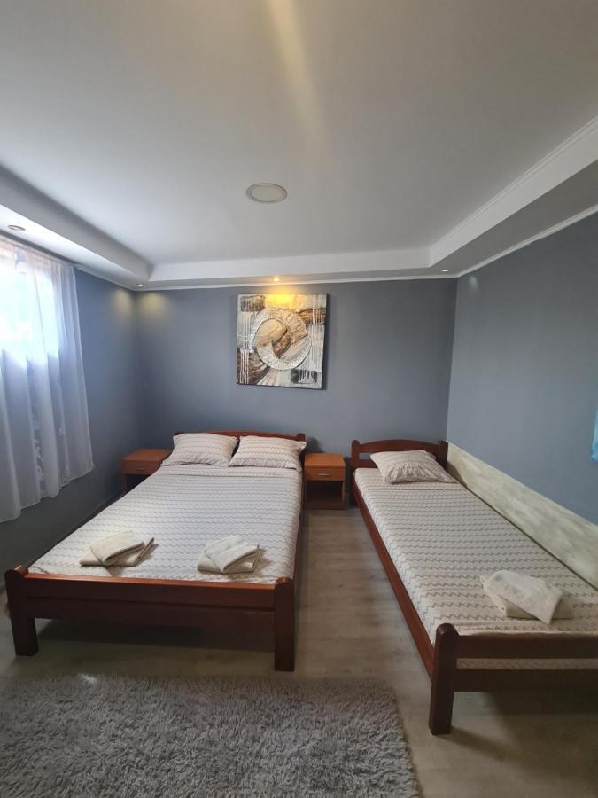 Rooms " Simke " IIスボティツァ エクステリア 写真