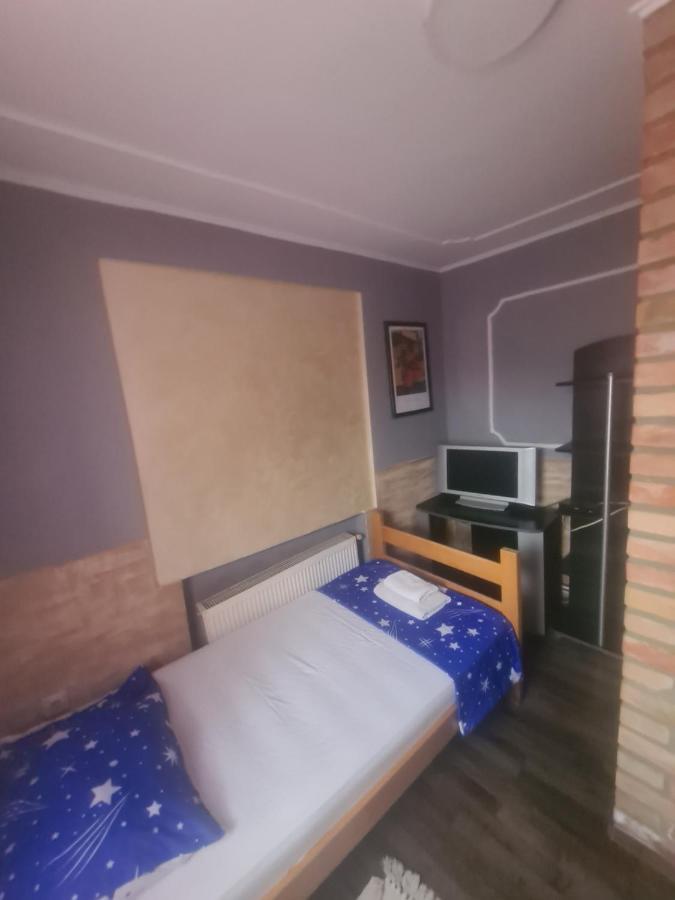 Rooms " Simke " IIスボティツァ エクステリア 写真